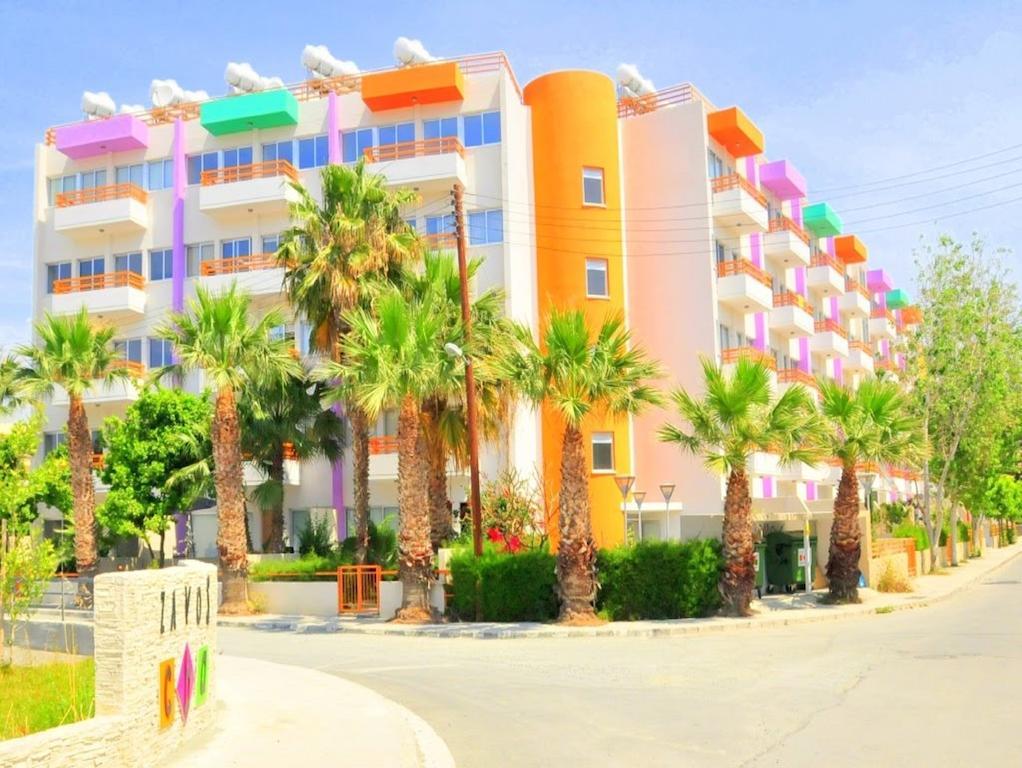Zavos Colours Boutique Apartments Limassol Extérieur photo