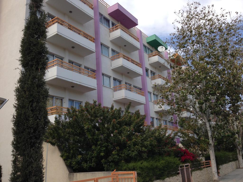 Zavos Colours Boutique Apartments Limassol Extérieur photo
