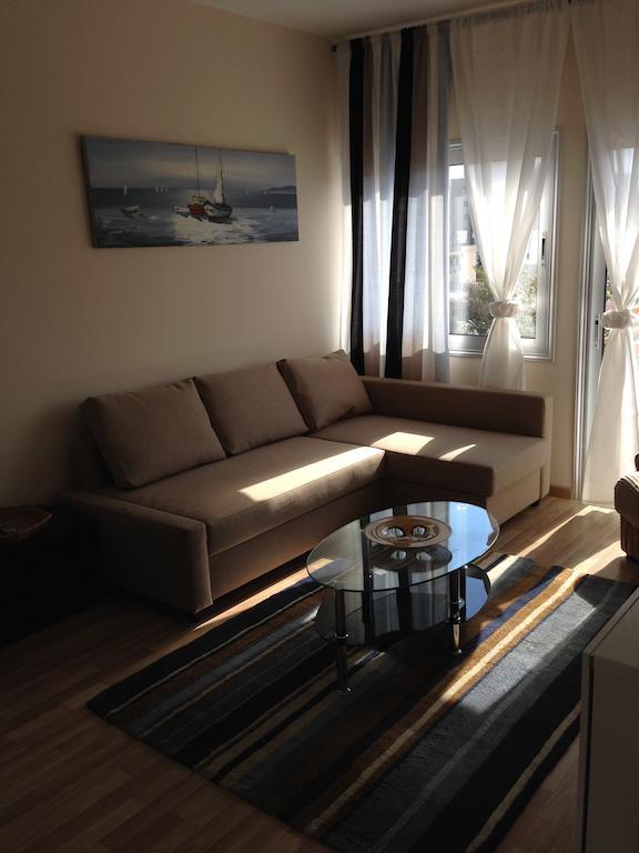 Zavos Colours Boutique Apartments Limassol Extérieur photo
